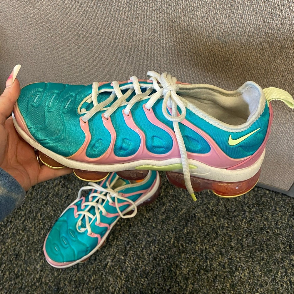 Nike Air VaporMax Plus Easter Edition 2020